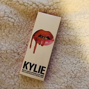 Kylie Lip Kit